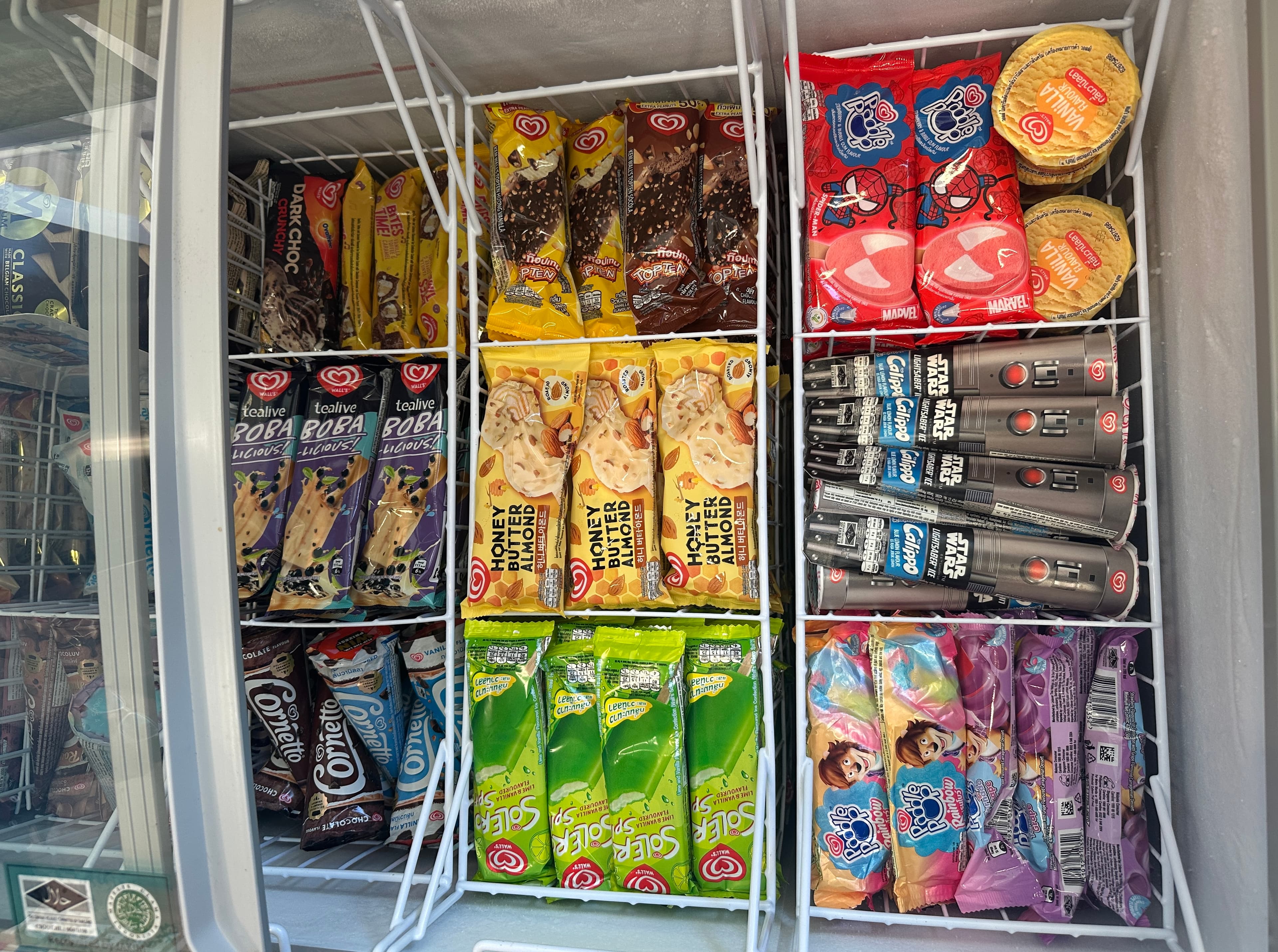Well-organised store cooler with compliant planogram